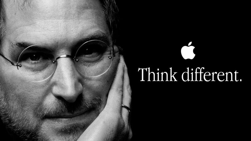 Apple marketing hook example of Steve Jobs and a slogan saying 'think different'